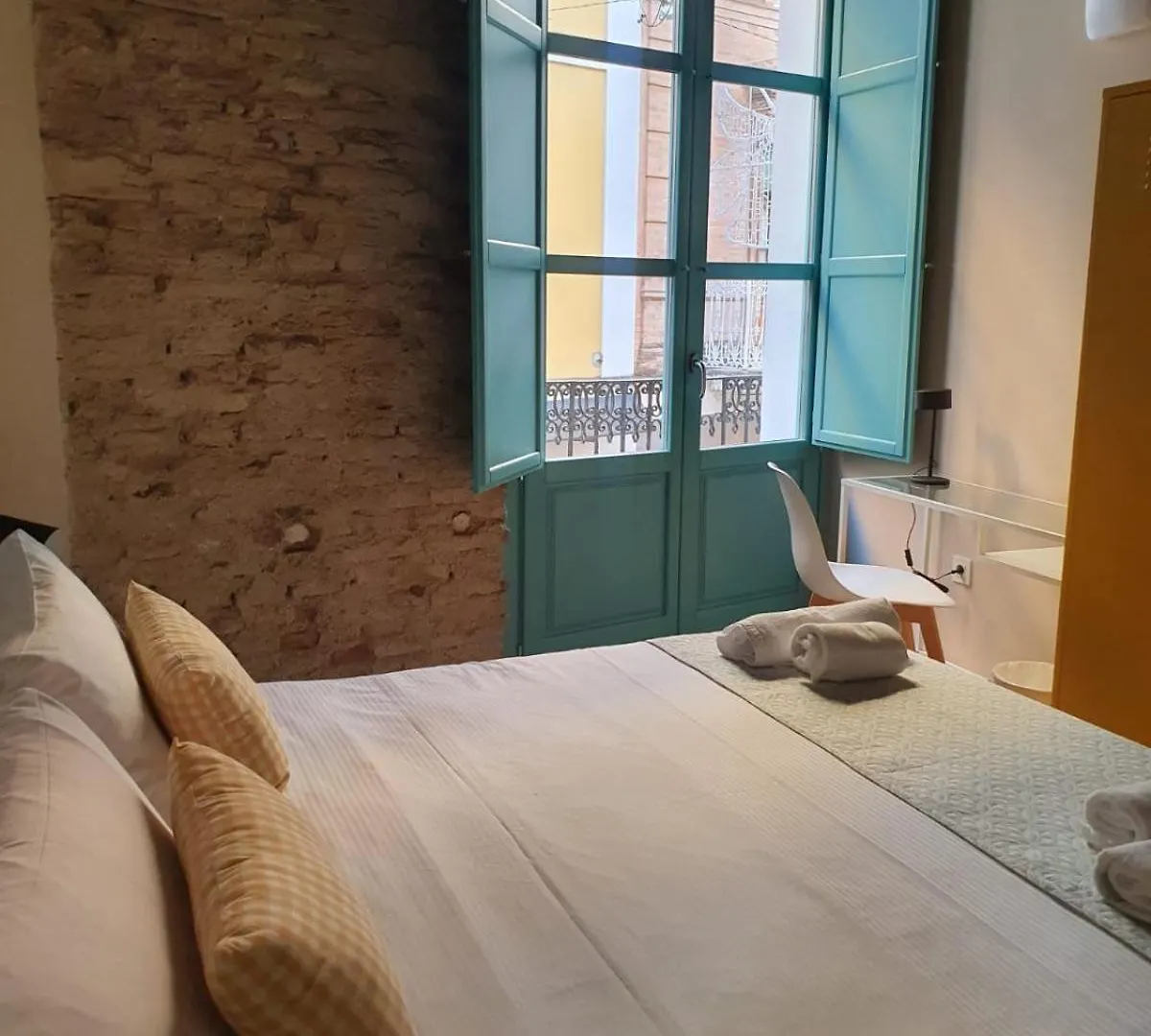 Alegoria Coliving Experience Hotel Seville 0*,