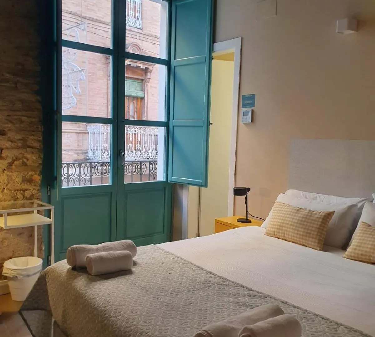 Alegoria Coliving Experience contacts