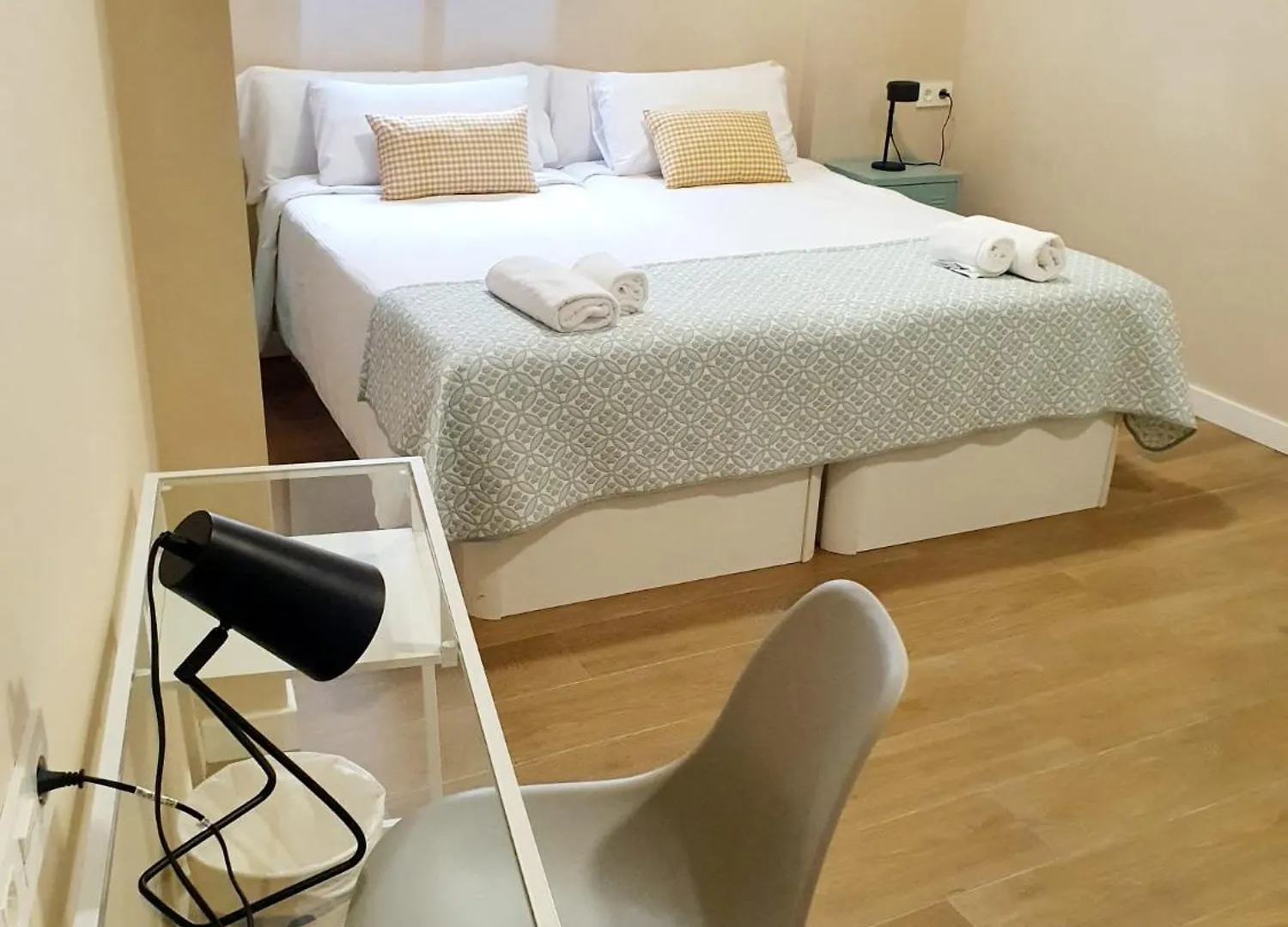 Alegoria Coliving Experience Hotel Seville 0*,